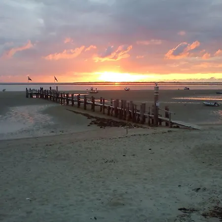 アパート Haus Am Deich *